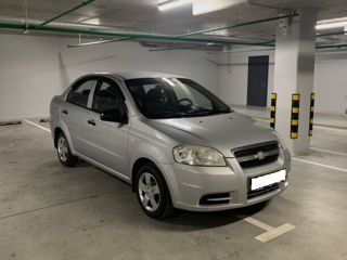 Chevrolet Aveo foto 2