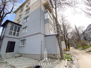 Apartament cu 3 camere, 110 m², Botanica, Chișinău