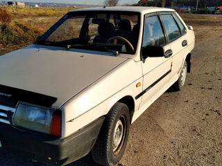 Lada / ВАЗ 21099 foto 2