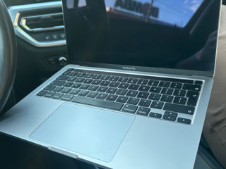 MacBook Pro 2020 foto 1
