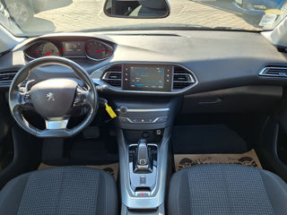 Peugeot 308 foto 9