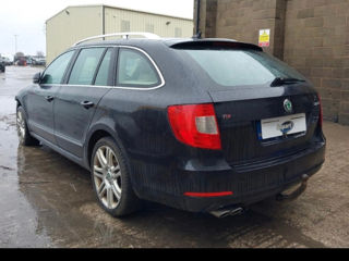 Skoda Superb foto 3