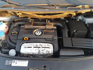 Volkswagen Touran foto 10