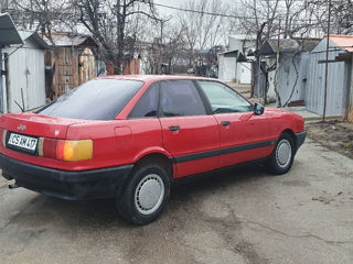 Audi 80 foto 4