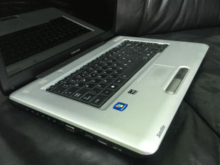 Toshiba Satellite L 450 D - 15.4 foto 10