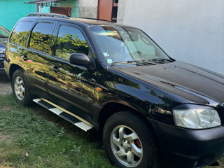 Mazda Tribute foto 3