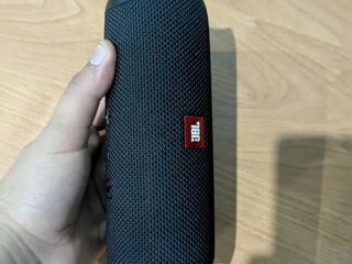 JBL flip 5