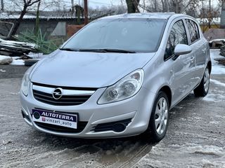 Opel Corsa foto 3