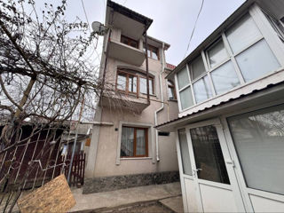 Apartament cu 3 camere, 160 m², Centru, Chișinău foto 1