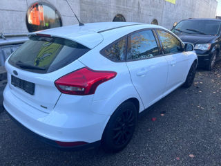 Ford Focus foto 2