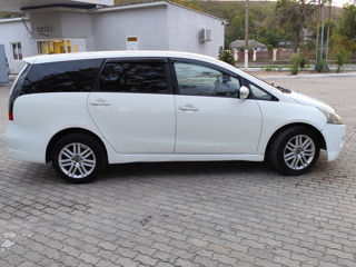 Mitsubishi Grandis foto 3