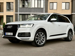 Audi Q7 foto 1