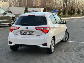 Toyota Yaris foto 4