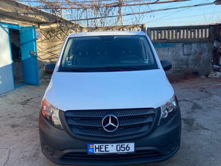 Mercedes Vito foto 2