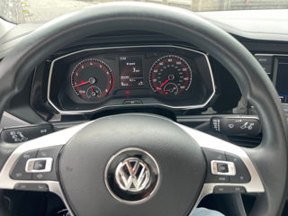 Volkswagen Jetta foto 7