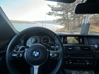 BMW 5 Series foto 8