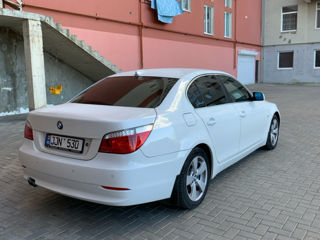 BMW 5 Series foto 4