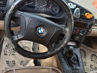 BMW 3 Series foto 5