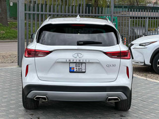 Infiniti QX50 foto 2