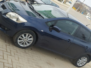 Toyota Auris foto 4