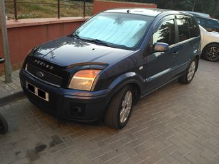 Ford Fusion foto 3