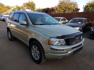 Volvo XC90 foto 1