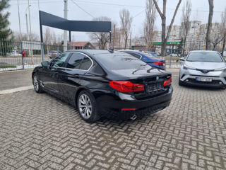 BMW 5 Series foto 7