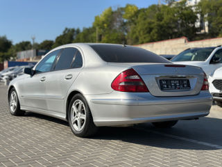 Mercedes E-Class foto 4