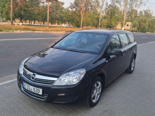 Opel Astra foto 2