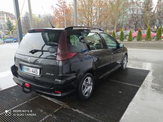 Peugeot 206 foto 5