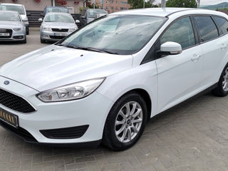 Ford Focus foto 2