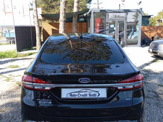 Ford Fusion foto 4