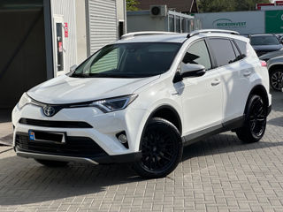 Toyota Rav 4 foto 1