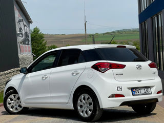 Hyundai i20 foto 6