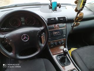 Mercedes C Class foto 7