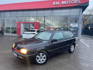 Volkswagen Golf foto 2