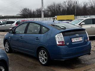 Toyota Prius foto 6