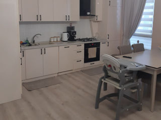 Apartament cu 2 camere, 57 m², Centru, Codru, Chișinău mun. foto 3