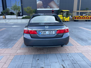 Honda Accord foto 2