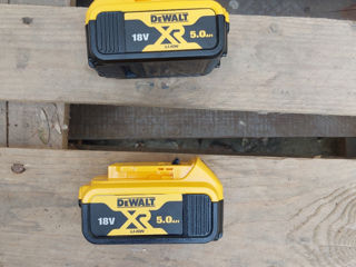 Dewalt  5 AH