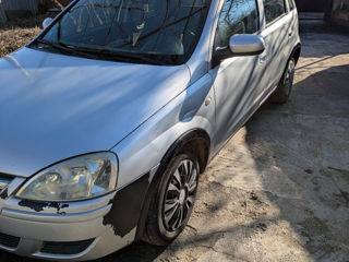 Opel Corsa foto 2