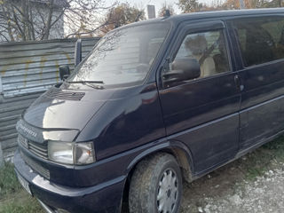 Volkswagen T4 foto 3