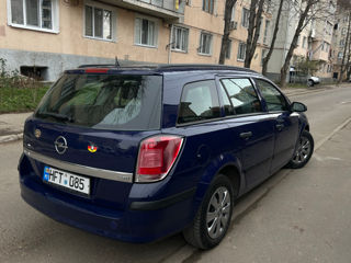 Opel Astra foto 4