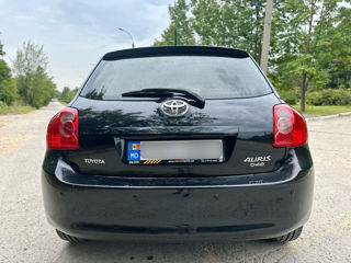 Toyota Auris foto 4