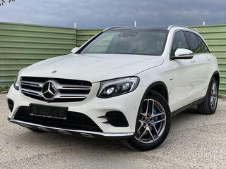 Mercedes GLC foto 8