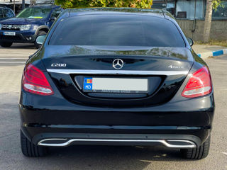 Mercedes C Class foto 7