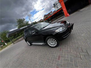 Volkswagen Touareg фото 2