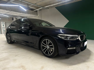 BMW 5 Series foto 2