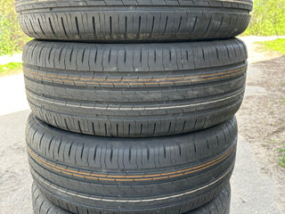 Se vind 4 anvelope Noi de vara Continental 215/55 R17 Anul 2023