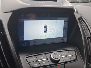Ford Kuga foto 4